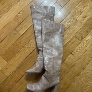 Sam Edelman Snakeskin Beige Heeled Boots